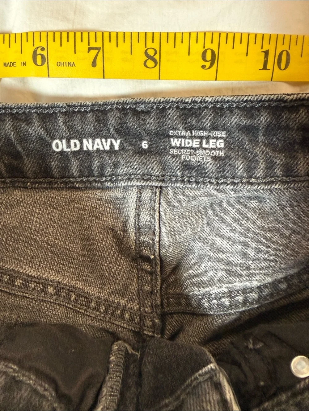 Old Navy Wide Leg Black Jeans - Picture 2 of 9